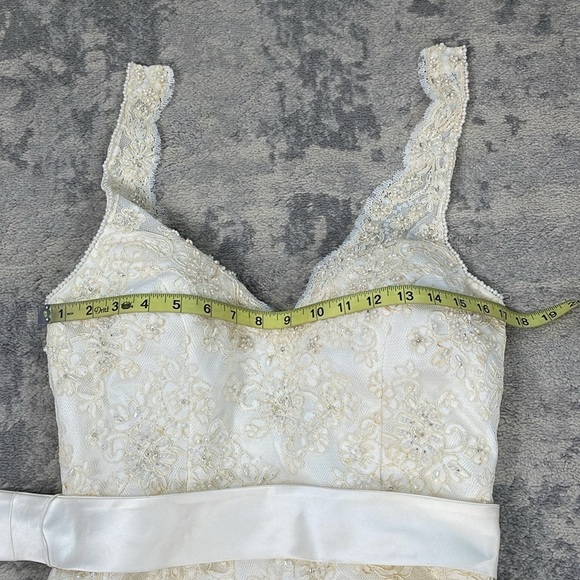 SOLD Davids Bridal Allover Beaded Lace Illusion Halter Neckline Wedding T9512 8 - Picture 9 of 17